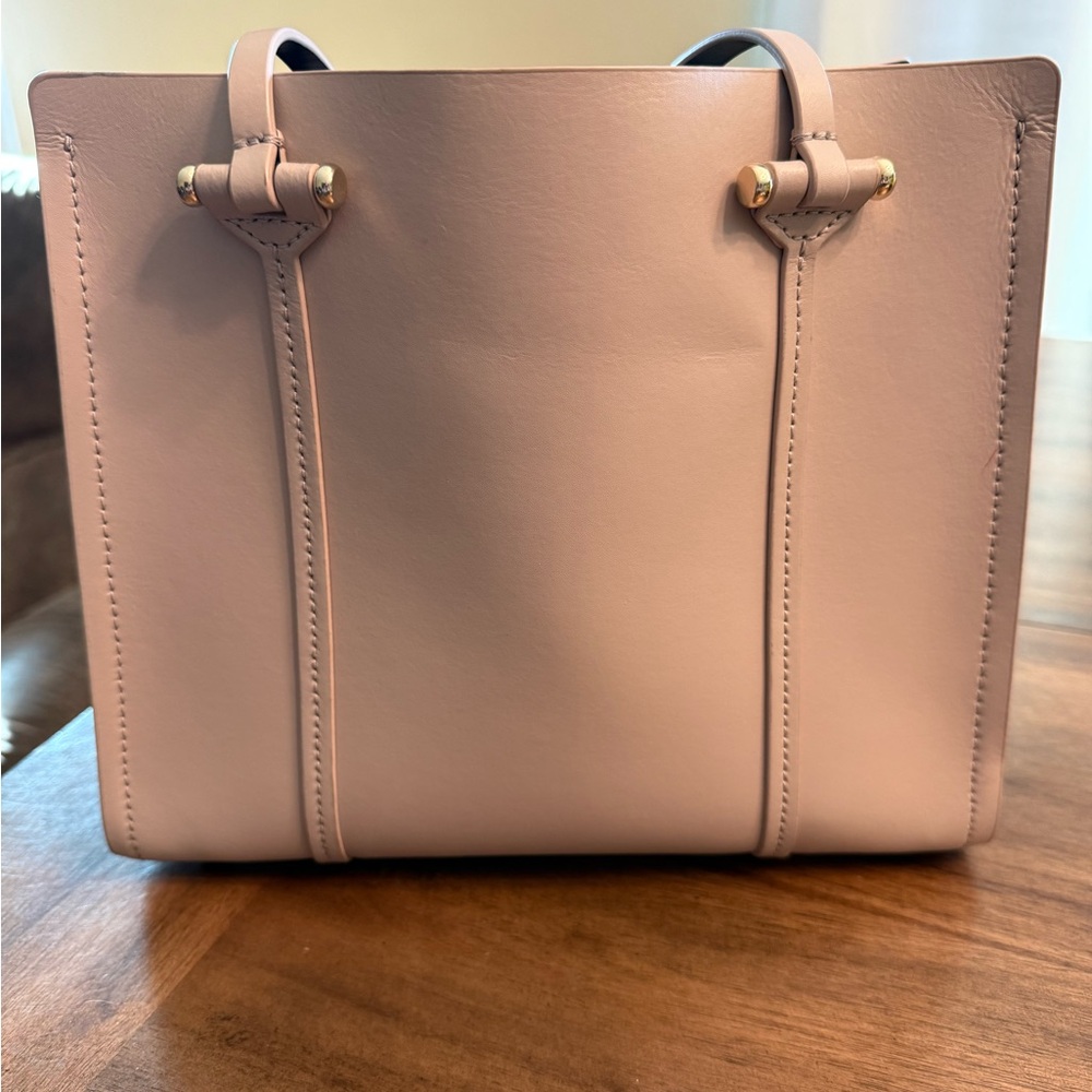 kate spade Pale Pink Shoulder Bag with Navy Trim - Picture 3 of 8
